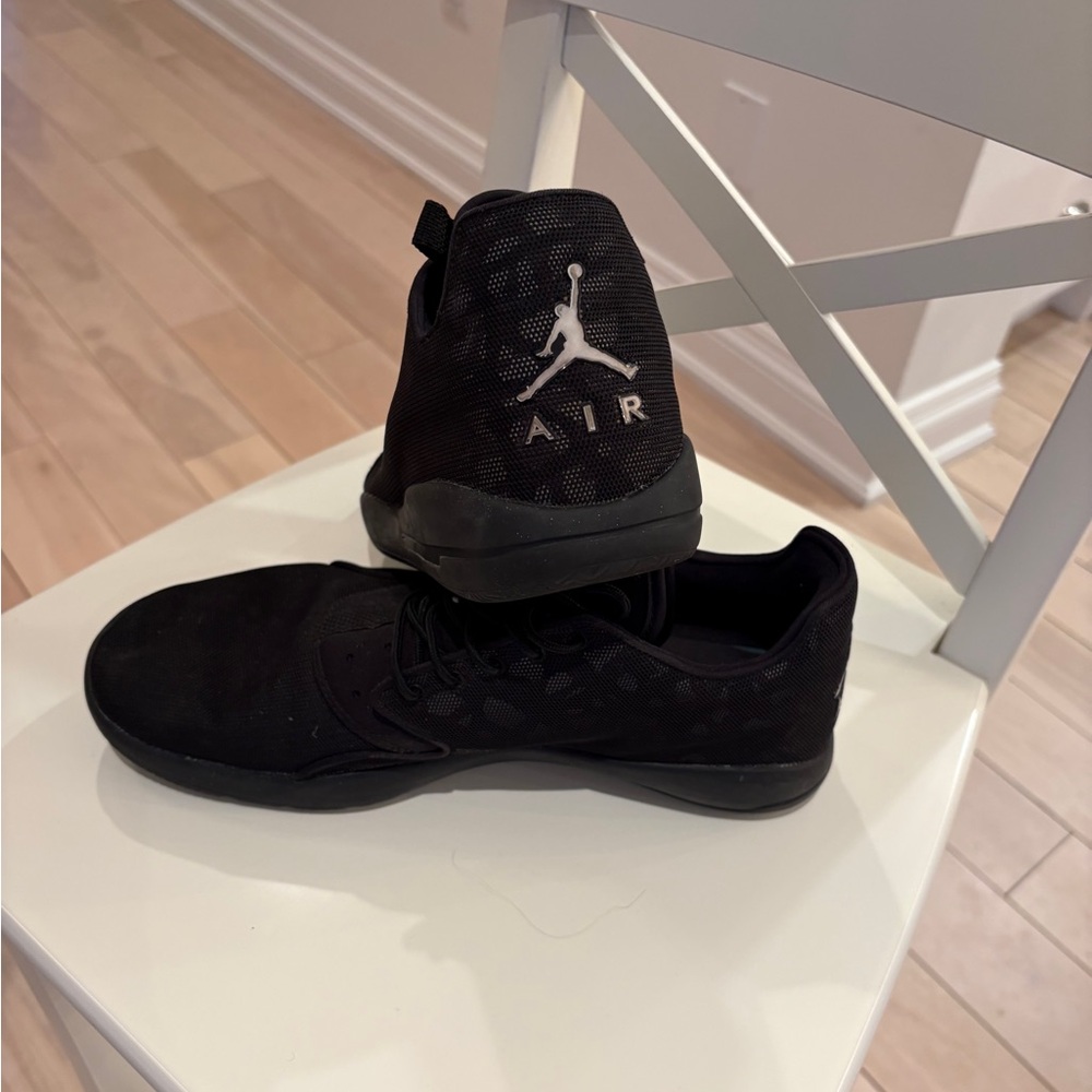 Nike Black Air  Jordan Eclipse  Men 11.5